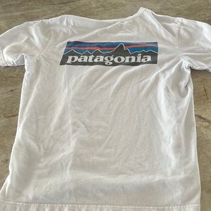 Patagonia Logo t shirt